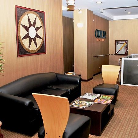 Orion Hotell Manila Exteriör bild