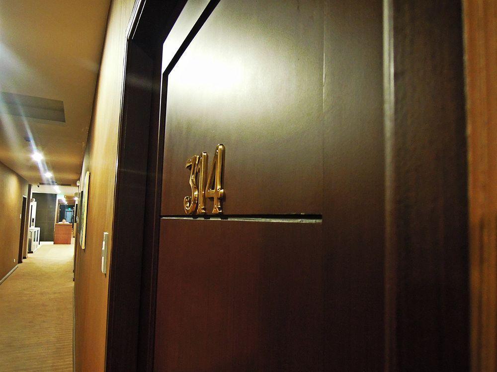Orion Hotell Manila Exteriör bild